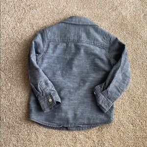 Gymboree Shirts & Tops - Boy’s Chambray Button-Down Shirt Gymboree Shirts & Tops - Boy’s Chambray Button-Down Shirt